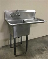 Stainless Steel 1 Compartment Sink w/ Drainboard