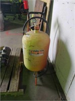 Clarke 20 gallon abrasive blaster