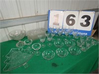 CLEAR GLASS LOT- WINE GLASSES, PUNCH CUPS, BOWLS
