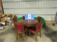 ROUND TABLE WITH 5 CHAIRS 54X31