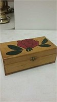 Vintage wood dovetail jewelry box