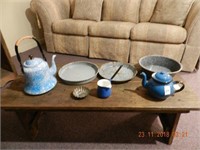 LOT ASSORTED GRANITE WARE / TRAYS /MISC.