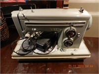 SEARS - KENMORE ELECTRIC SEWING MACHINE