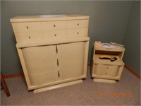 CHEST OF DRAWERS - NIGHT STAND - MISC.