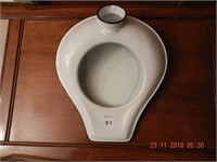 BEDPAN - WHITE PORCELAIN