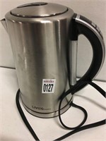 LIVNG USED ELECTRIC KETTLE