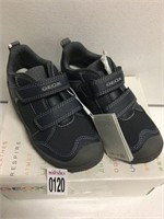 GEOX KIDS SHOES SIZE 10.5