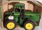 JD 4x4 Tractor 1/16 NIB