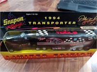 '1994 Transporter' Matchbox diecast car #3