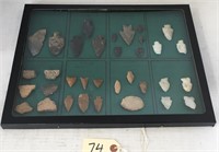 Lot of 34 arrowheads in case