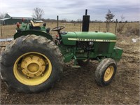 John Deere 2240