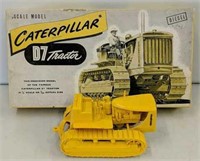 Cat D7 Crawler Plastic Model w/Original Box