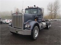 1975 Kenworth W923 T/A Truck Tractor