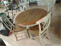 > 2 yr old Dining table, 4 chairs, butterfly leaf