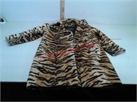 Weatherbee tiger striped coat - no size
