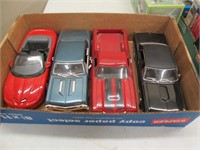 (4) Die cast cars