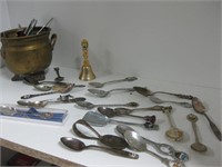 COLLECTION OF TRAVEL APOSTLE SPOONS