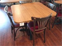 Restaurant Style Table & 4 Chairs Table - 29 1/2"