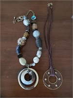 Round Pendant Necklaces
