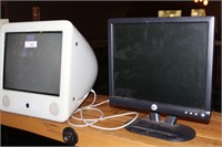 GROUPING OF APPLE, DELL COMPUTER ITEMS.