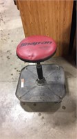 Snap On Stool w/ Parts Tray and Wheels