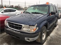 1999 Ford Explorer XLT