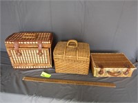 Picnic Baskets (3)