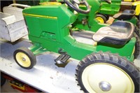 John Deere 7600 Pedal Tractor with wagon