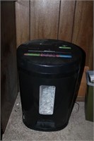 Embassy paper shredder, Hunter box fan and one