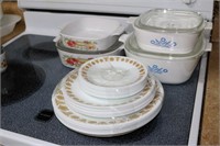 Lot including Corning Ware baking or casserole