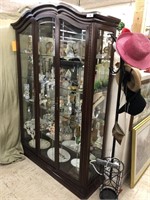 Large Glass display cabinet with 4 glass shelves