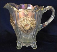 Dahlia water pitcher - white w/gold decoration