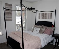 Queen size Iron 4 Post Canopy Bed