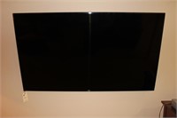 Samsung 75 inch flat screen TV