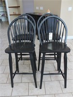 4 of 8 matching bar chairs