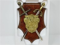 wall plaque- coat of arms w/ swords & lion center