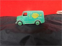 Vintage DINKY Toys Cydrax Trojan Van Truck