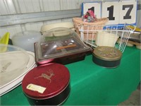 TRAYS, SILVERWARE CONTAINERS, TINS, PIE PANS,