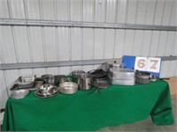 GROUP OF POTS, PANS, COOKIE SHEETS, MUFFIN TINS,