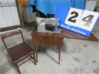 SINGLE SEWING MACHINE WITH CHAIR