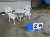 METAL TABLE & 2 CHAIRS 22 1/2"ROUND X25 3/4 "H