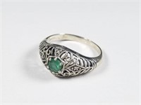.925 5mm Round Emerald & Filigree Ring