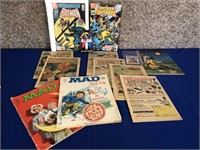 Mixed lot of comics and collectibles (rr)