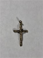 10 k Crucifix Cross Pendant