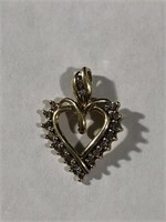 10k Diamonds Heart Pendant