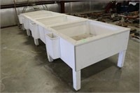 4-PULL TABLES FOR CLOTHING ON CASTERS