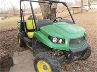 2013 John Deere Gator XUV550 like new, shifter NR