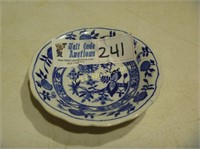 Blue Onion - Saucer Size is 5.5"