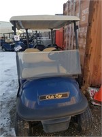 R4027 ELECTRIC GOLF CART. SOLD AS IS + CHARGER