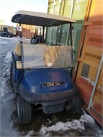 R4032 ELECTRIC GOLF CART. SOLD AS IS + CHARGER